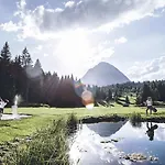 Residenz Hochland فندق سيفيلد ان تيرول