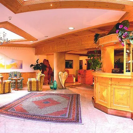 Residenz Hochland 4* Seefeld w Tirolu