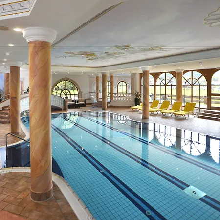 Hotel Residenz Hochland 4*