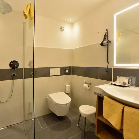 Residenz Hochland Hotell 4*